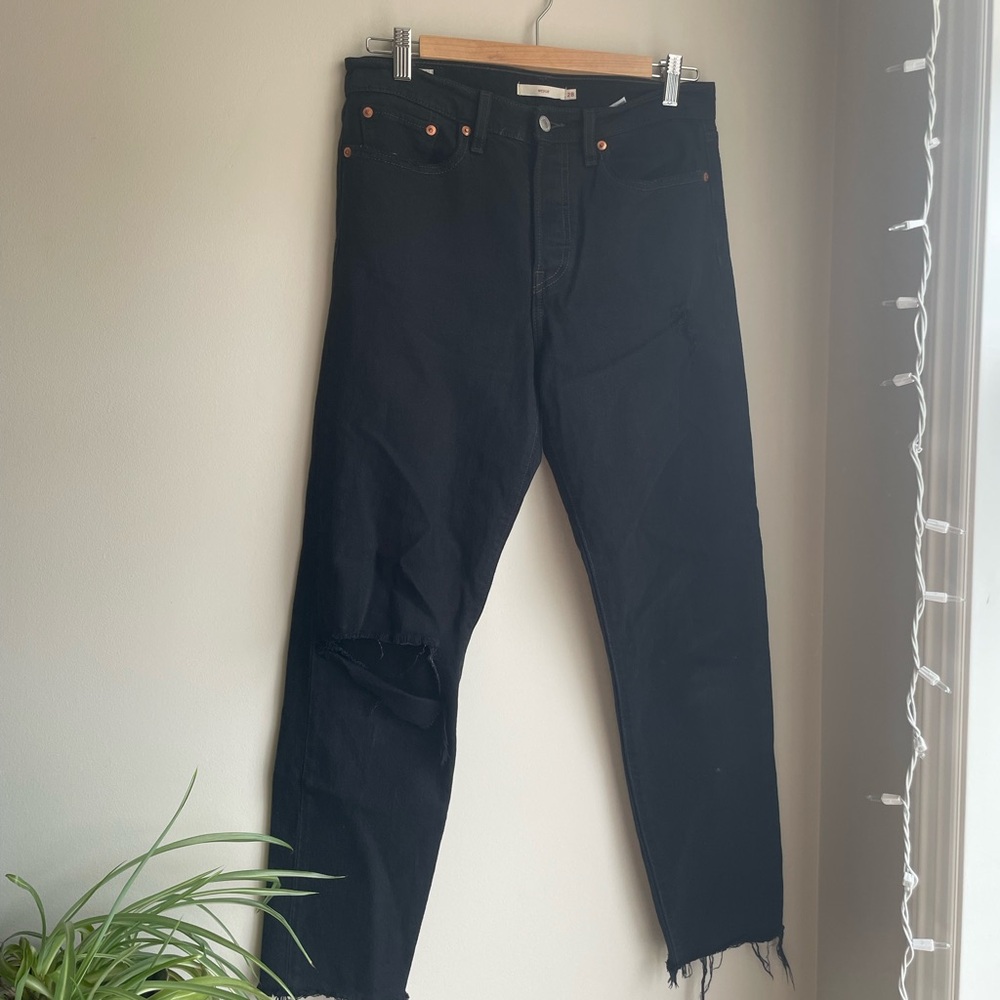 LEVI’S WEDGIE JEANS | Black High Rise Women's Jeans size 28 distressed
